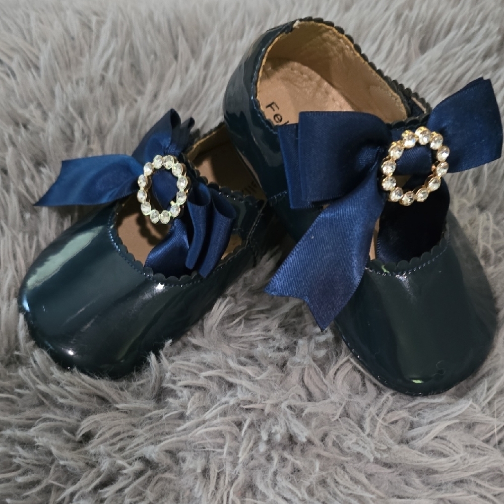 Lee Blue Patent Dress Shoes with Rhinestone Accents